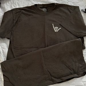 Skeleton Tee